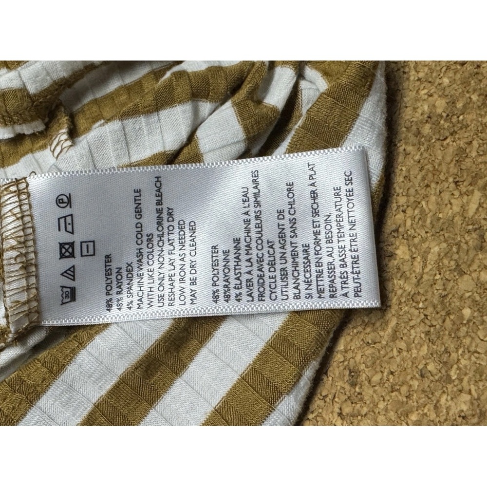 Urban Outfitters Mustard Striped Romper Womens M USA Deep V Boho Festival C - Picture 5 of 8